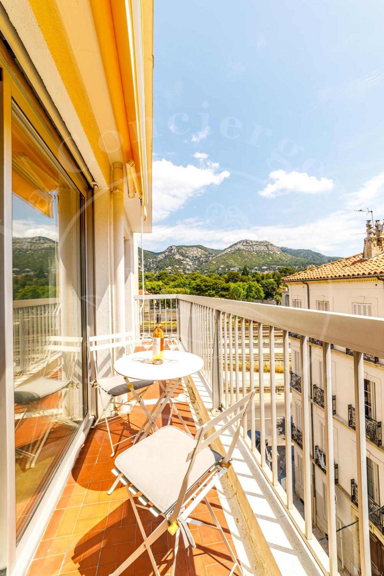 Apartment Haute - T2 Cosy Avec Clim & Balcon Toulon